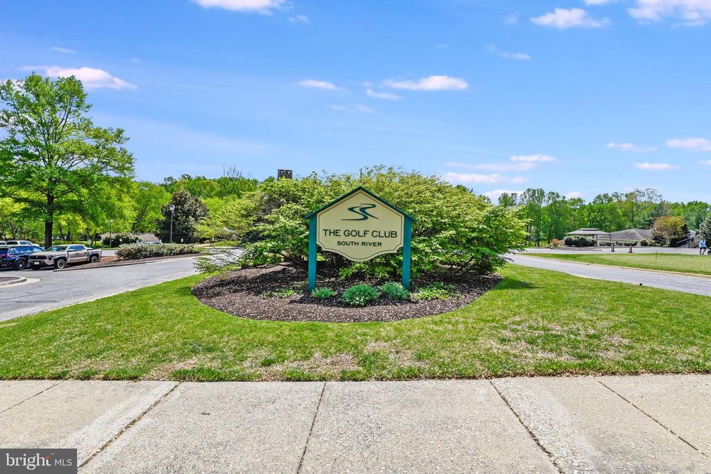 Image 48 of property listing at 126 SEAHAWK LN, Edgewater, MD 21037