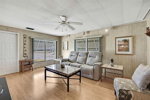 3141 NANTUCKET DRIVE, Holiday, FL 34690