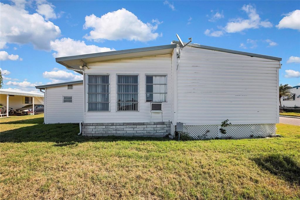 Image 29 of property listing at 3141 NANTUCKET DRIVE, Holiday, FL 34690