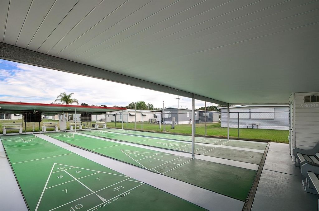 Image 37 of property listing at 3141 NANTUCKET DRIVE, Holiday, FL 34690