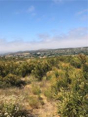 28 Rocky Knoll Road, Hemet, CA 92544