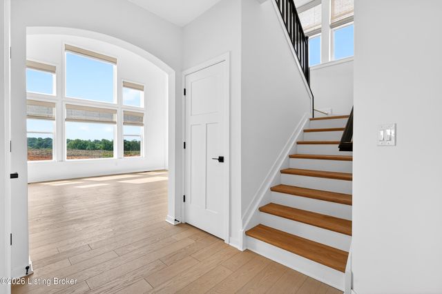119 Preserves Blvd, Mt Washington, KY 40047