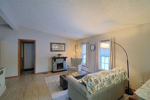 5115 E Valley Road, Mount Pleasant, MI 48858