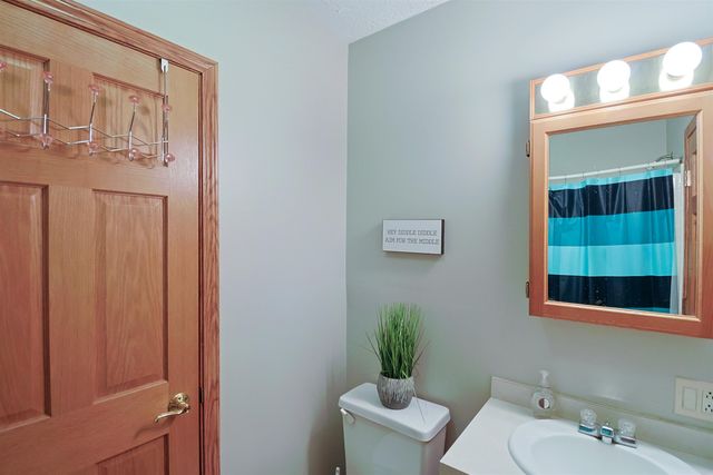 5115 E Valley Road, Mount Pleasant, MI 48858