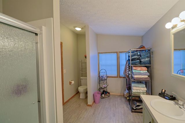 5115 E Valley Road, Mount Pleasant, MI 48858