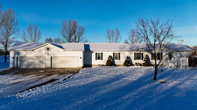 5115 E Valley Road, Mount Pleasant, MI 48858