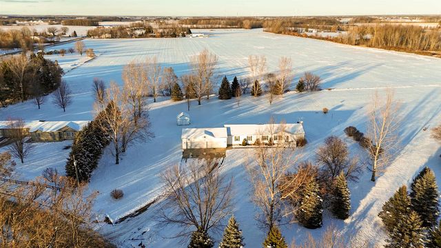5115 E Valley Road, Mount Pleasant, MI 48858