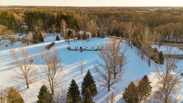 5115 E Valley Road, Mount Pleasant, MI 48858