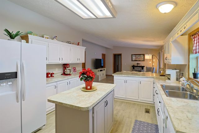 5115 E Valley Road, Mount Pleasant, MI 48858