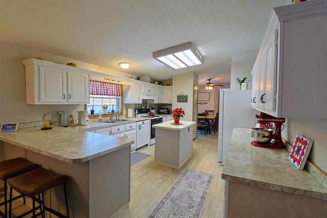 5115 E Valley Road, Mount Pleasant, MI 48858