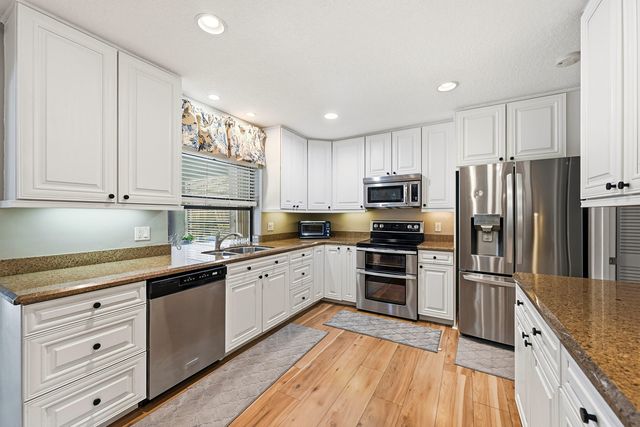 9922 NW 19th Street, Coral Springs, FL 33071