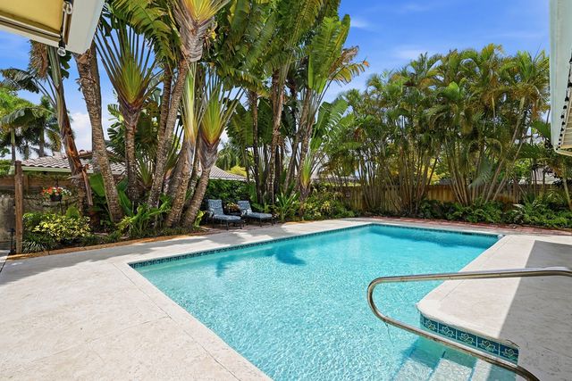 9922 NW 19th Street, Coral Springs, FL 33071