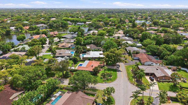 9922 NW 19th Street, Coral Springs, FL 33071
