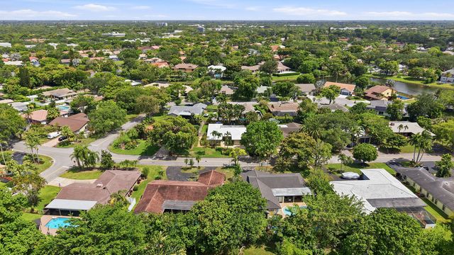 9922 NW 19th Street, Coral Springs, FL 33071