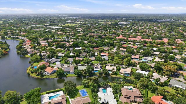 9922 NW 19th Street, Coral Springs, FL 33071