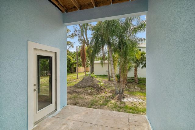 383 GEORGIA AVENUE, Crystal Beach, FL 34681