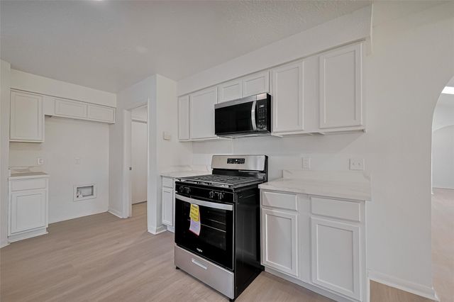 6219 Canada Drive, Pasadena, TX 77505