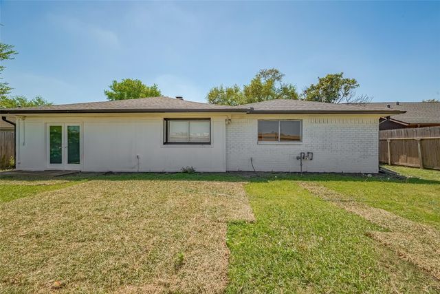 6219 Canada Drive, Pasadena, TX 77505