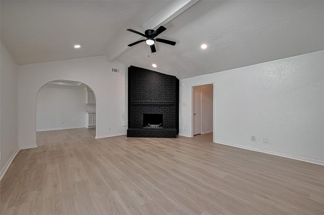 6219 Canada Drive, Pasadena, TX 77505