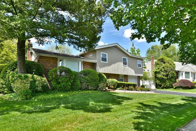 10 Orange Drive, Jericho, NY 11753