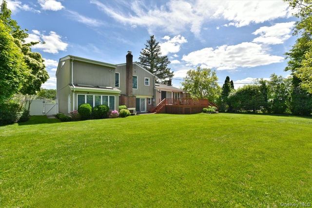10 Orange Drive, Jericho, NY 11753