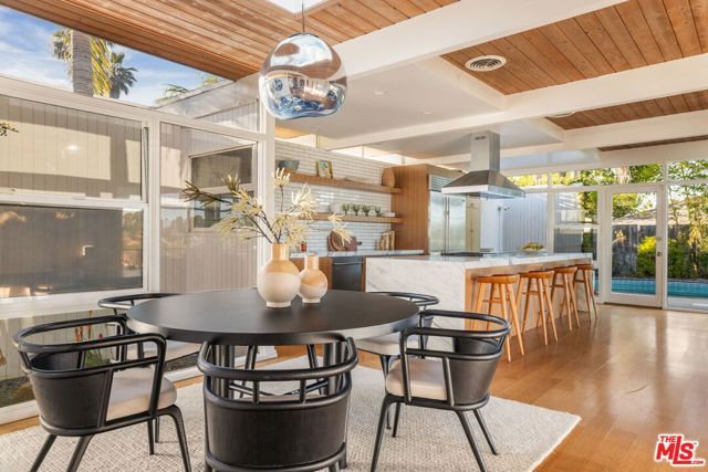 3534 Scadlock Lane, Sherman Oaks, CA 91403