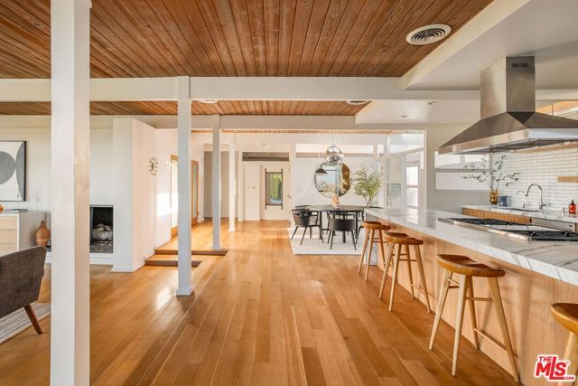 3534 Scadlock Lane, Sherman Oaks, CA 91403