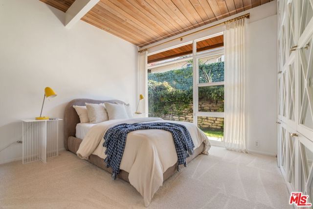 3534 Scadlock Lane, Sherman Oaks, CA 91403