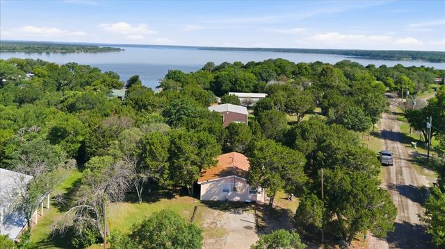 229 CANYON Drive, Whitney, TX 76692