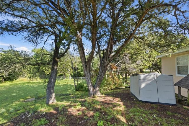 229 CANYON Drive, Whitney, TX 76692