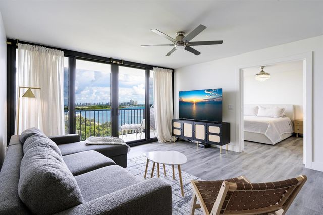 5600 N Flagler Drive 1207, West Palm Beach, FL 33407
