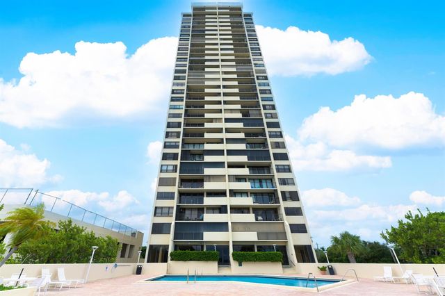 5600 N Flagler Drive 1207, West Palm Beach, FL 33407