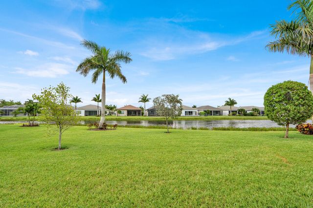 9939 Great Barrier Trail, Boynton Beach, FL 33473