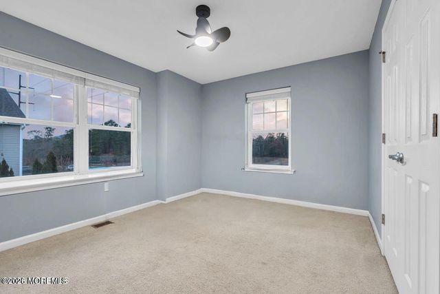 52 Rockingham Way 1, Manchester, NJ 08759