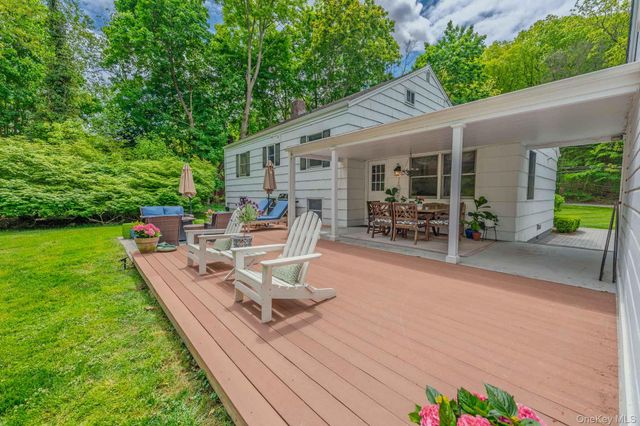 169 Turkey Lane, Cold Spring Harbor, NY 11724