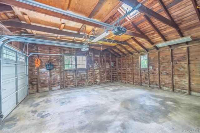 169 Turkey Lane, Cold Spring Harbor, NY 11724