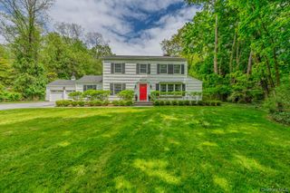 169 Turkey Lane, Cold Spring Harbor, NY 11724