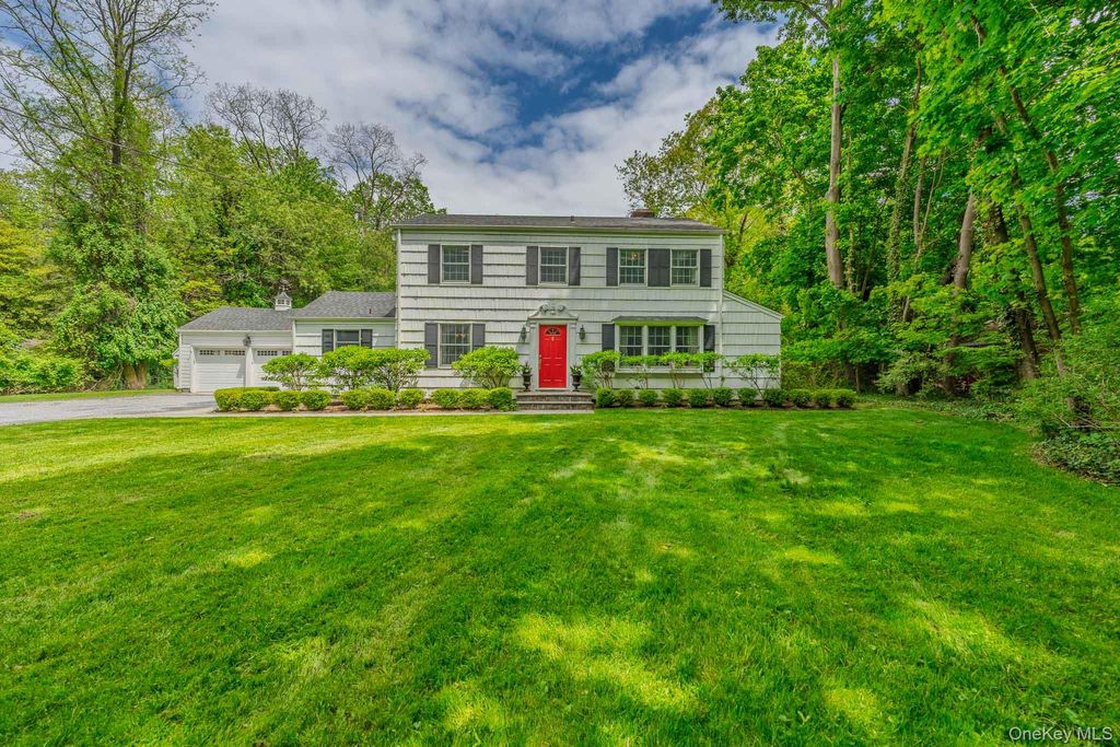 169 Turkey Lane, Cold Spring Harbor, NY 11724