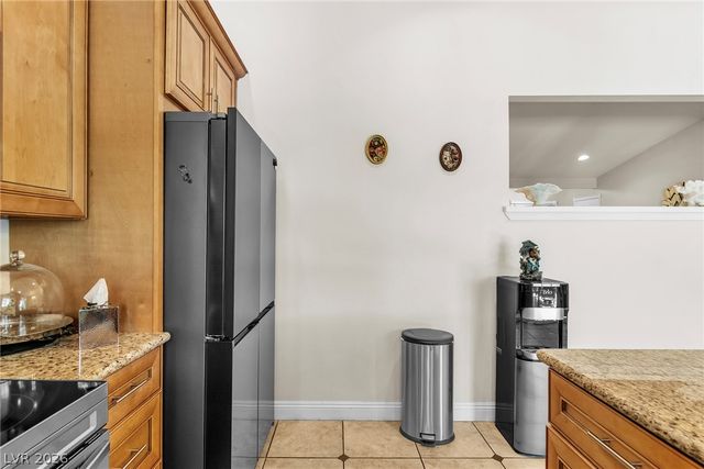 6145 West Twain Avenue, Las Vegas, NV 89103