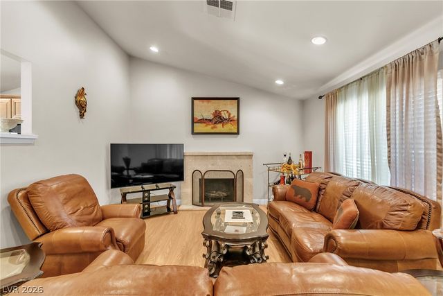 6145 West Twain Avenue, Las Vegas, NV 89103