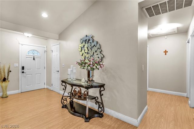 6145 West Twain Avenue, Las Vegas, NV 89103