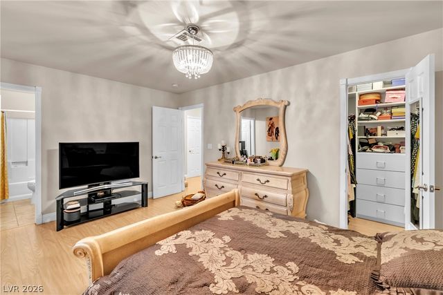 6145 West Twain Avenue, Las Vegas, NV 89103