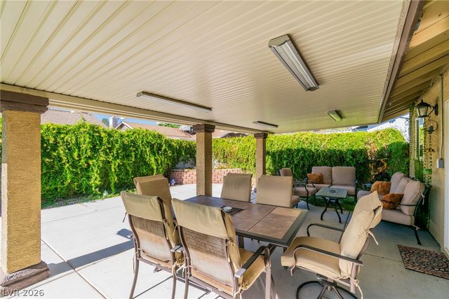 6145 West Twain Avenue, Las Vegas, NV 89103