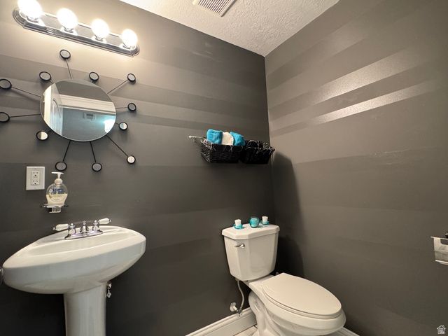 1303 APPALOOSA AVE, Kaysville, UT 84037