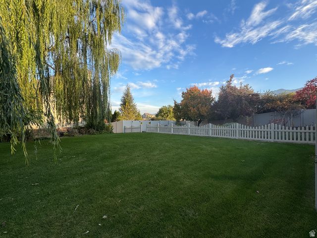 1303 APPALOOSA AVE, Kaysville, UT 84037