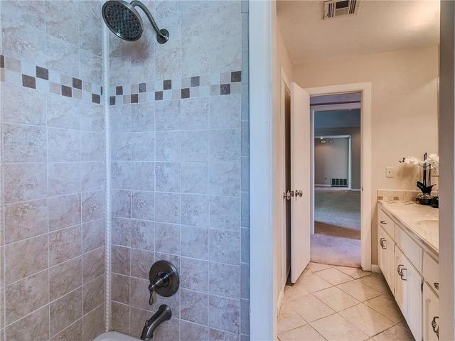 1533 Glenbrook Drive, Oklahoma City, OK 73118