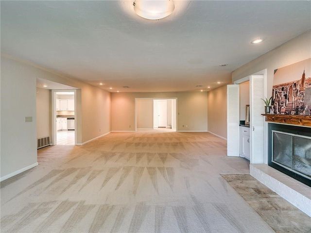 1533 Glenbrook Drive, Oklahoma City, OK 73118