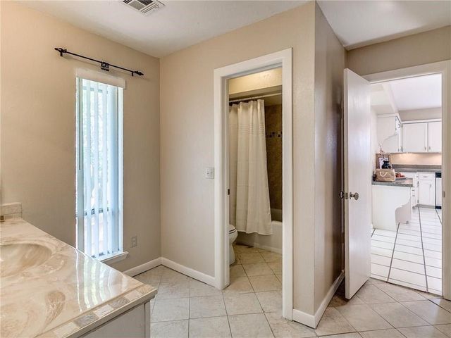 1533 Glenbrook Drive, Oklahoma City, OK 73118