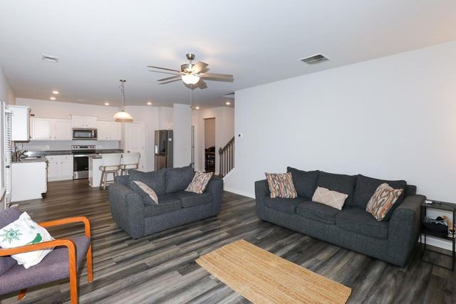 171 Quail Forest Circle, Toccoa, GA 30577