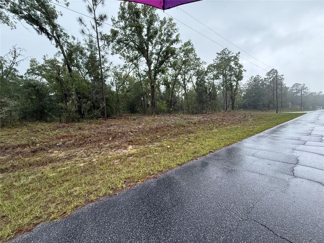 1900 W MAGENTA DRIVE, Dunnellon, FL 34434